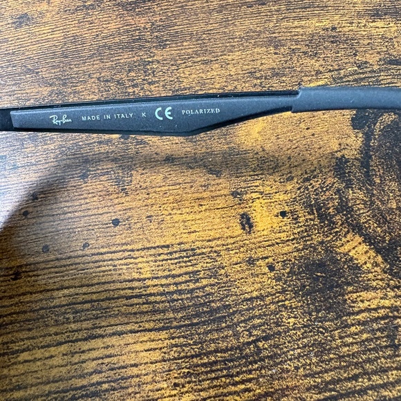 Ray-Ban polarized sunglasses (RB4228). Polished and matte black frame/green lens - Picture 6 of 7